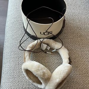 UGG headphone earmuffs